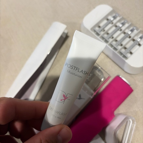 dermaflash dermapore pore extractoe and serum infuser new - Picture 14 of 15